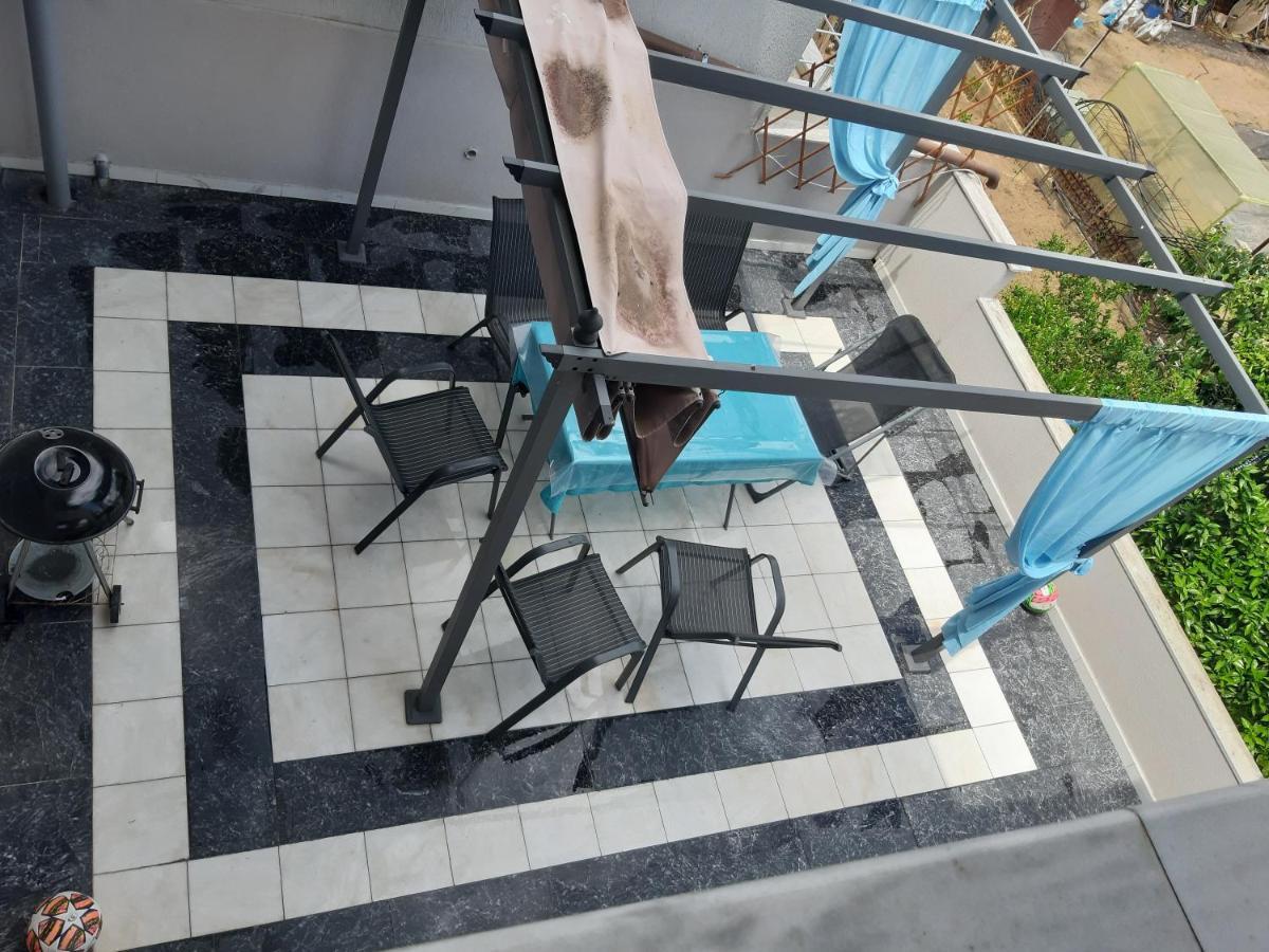 Soula'S Sunshine Green Apartment 네아 카르발리 외부 사진